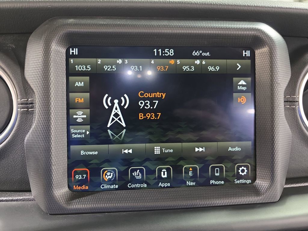 Used 2021 Jeep Gladiator Overland w/ Advanced Safety Group image 21