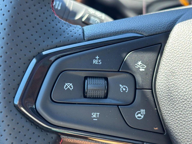 New 2026 Chevrolet Trax RS w/ Sunroof Package FWD image 12