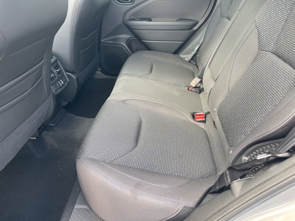 Used 2025 Subaru Forester Premium w/ Protection Package (1PH) image 28