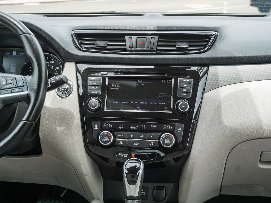 Used 2020 Nissan Rogue Sport SL FWD image 15