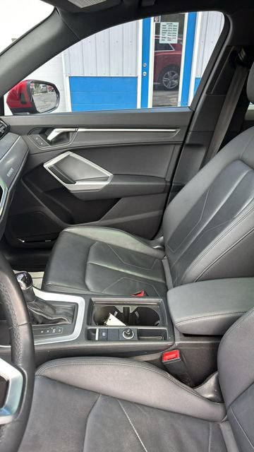 Used 2022 Audi Q3 2.0T Premium Plus AWD/4WD image 12