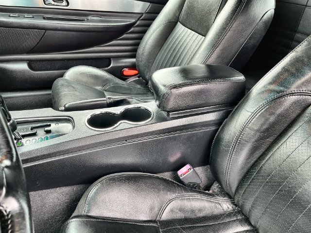 Used 2004 Ford Thunderbird RWD image 30