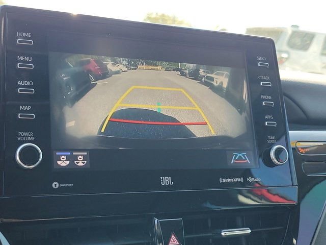 Used 2021 Toyota Camry XLE w/ Navigation Upgrade Package image 27