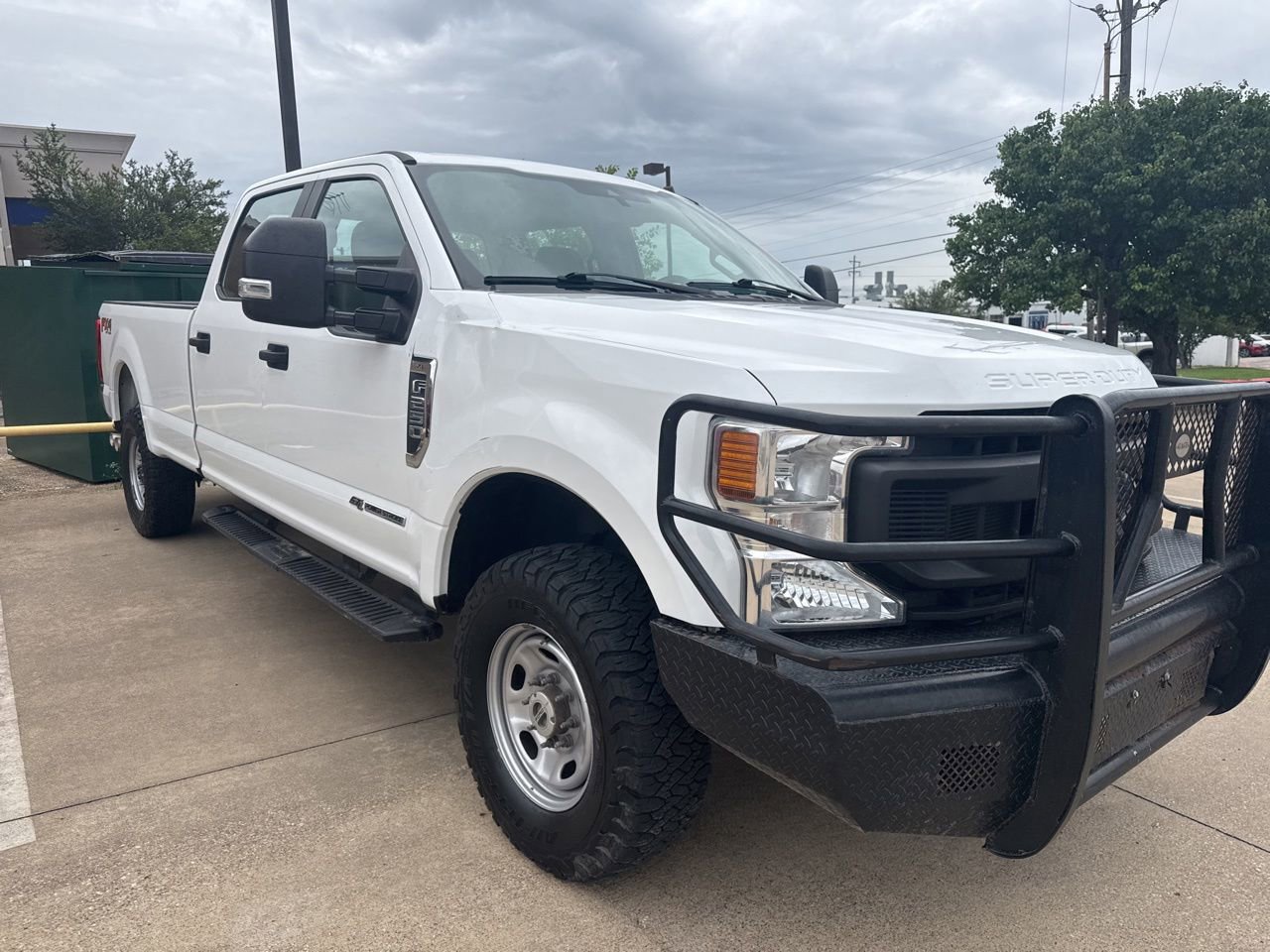 Used 2022 Ford F250 XL w/ Power Equipment Group AWD/4WD image 3
