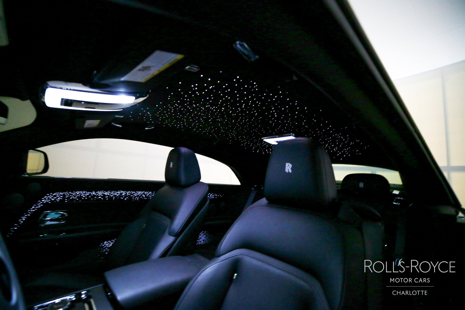 Used 2025 Rolls-Royce Spectre w/ Spectre Launch Package image 30