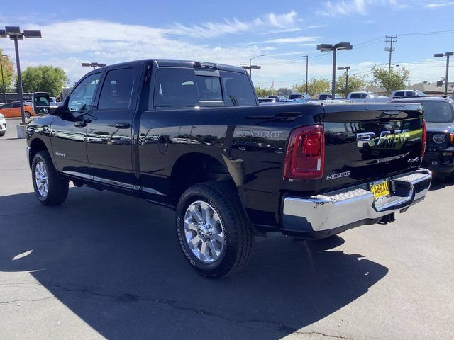 New 2026 RAM 2500 Laramie w/ Sport Appearance Package AWD/4WD image 24