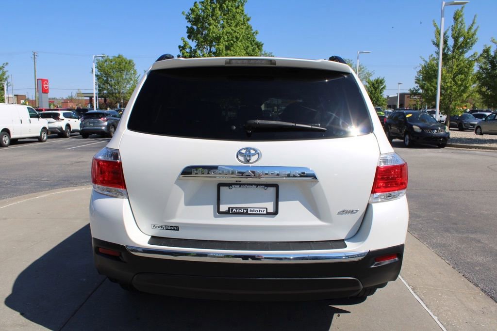 Used 2013 Toyota Highlander SE AWD/4WD image 8