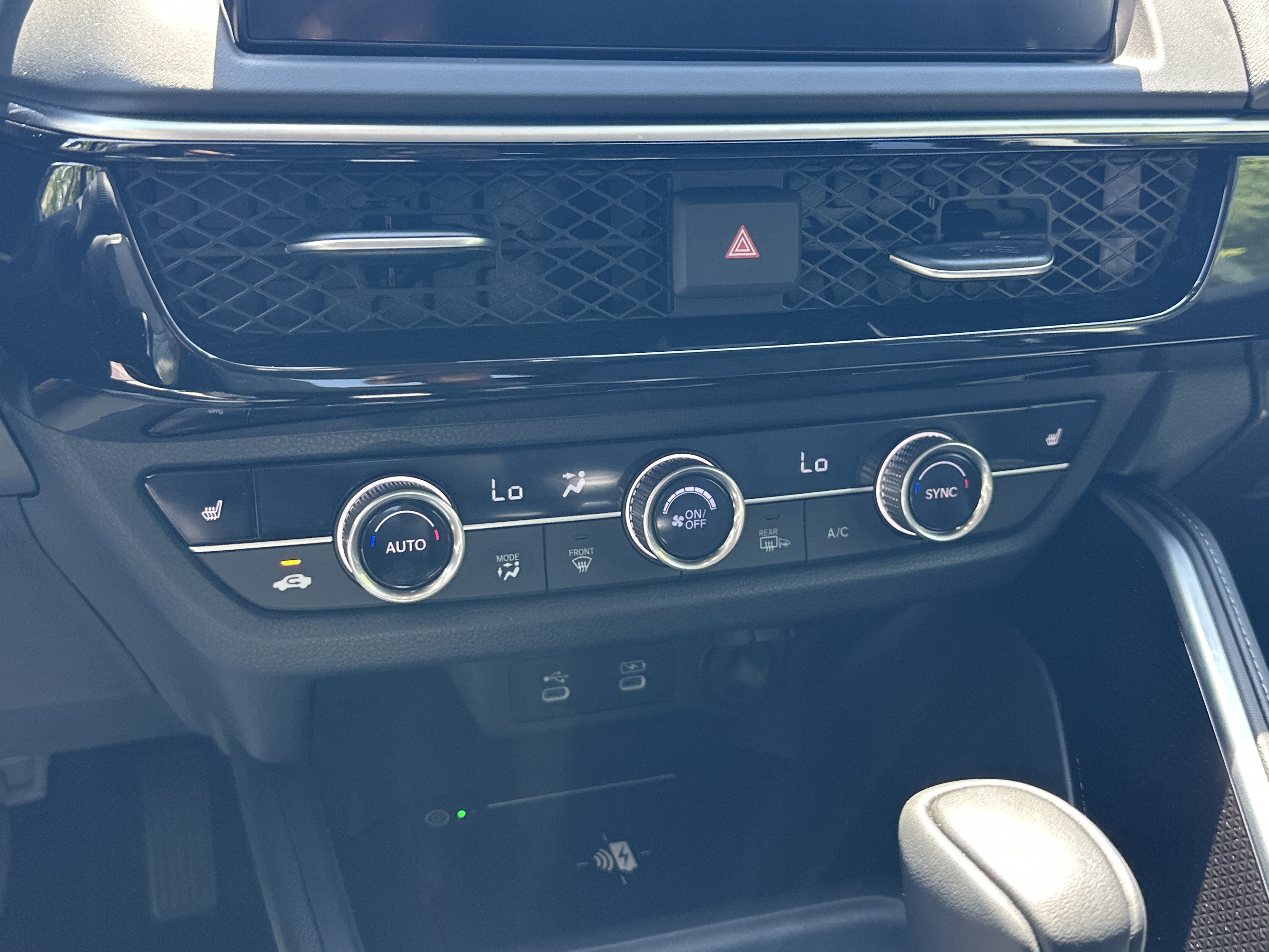 Certified 2025 Acura ADX FWD image 35