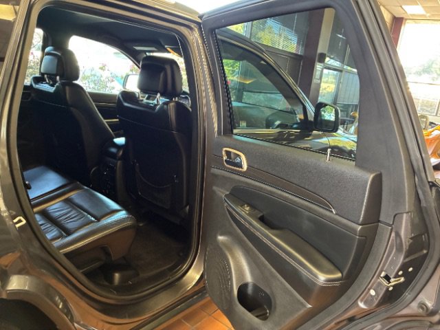 Used 2015 Jeep Grand Cherokee Limited RWD image 35