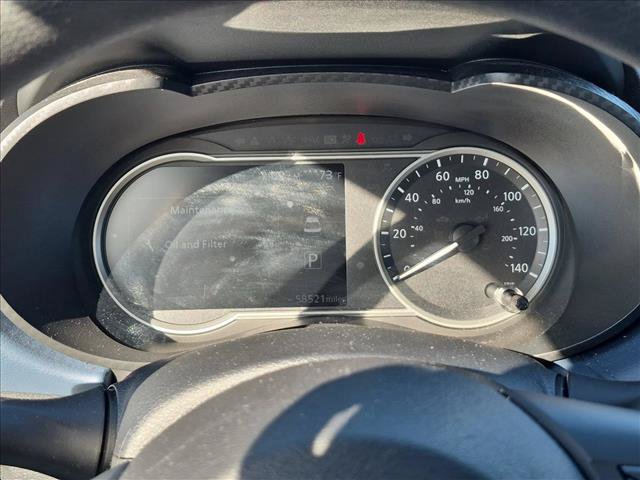 Used 2025 Nissan Versa SV FWD image 9
