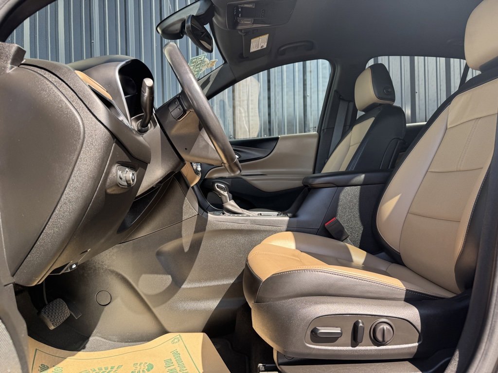 Used 2022 Chevrolet Equinox Premier image 10