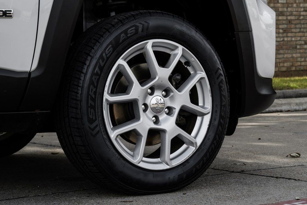 Used 2021 Jeep Renegade Limited image 69