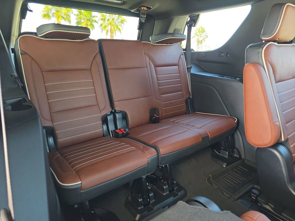Used 2024 GMC Yukon Denali Ultimate image 28