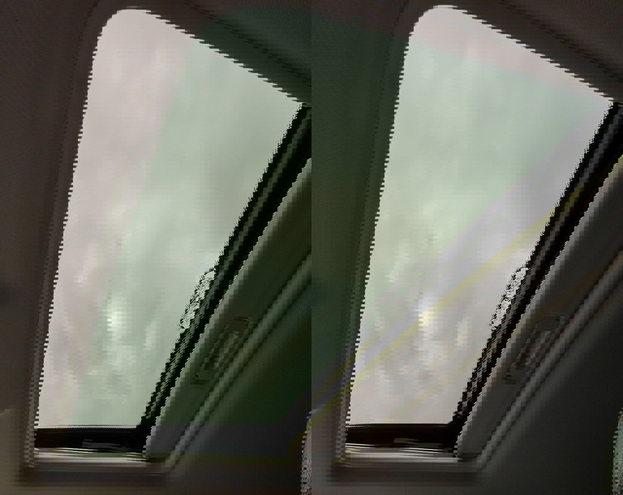 Used 2020 Ford EcoSport SES image 23