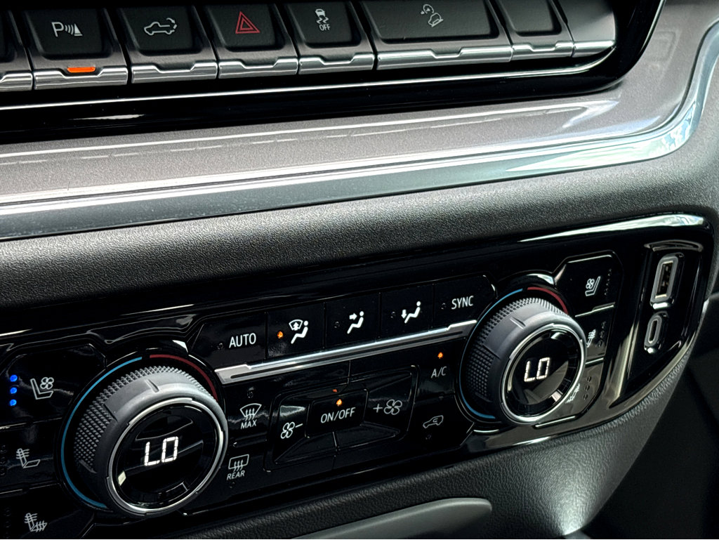 New 2024 Chevrolet Silverado 3500 High Country w/ Technology Package image 8