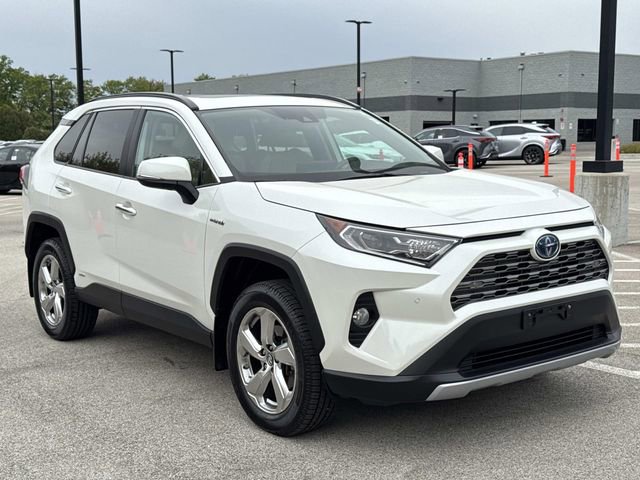 Used 2019 Toyota RAV4 Limited w/ Limited Grade Weather Package AWD/4WD image 3