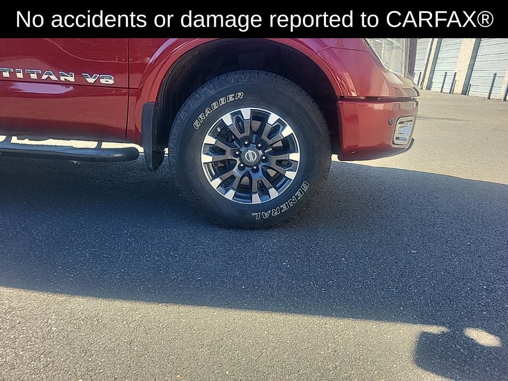 Used 2018 Nissan Titan PRO-4X AWD/4WD image 5