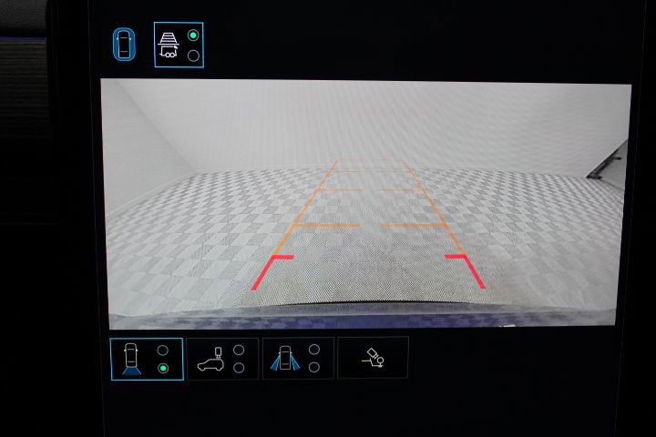 Used 2024 GMC Acadia Denali image 4