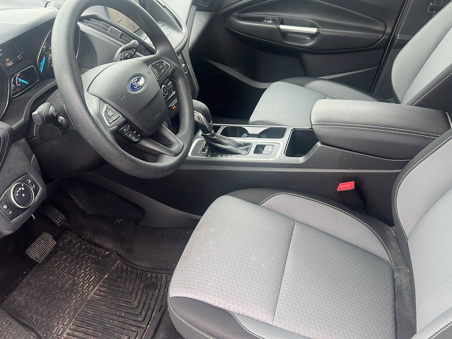Used 2019 Ford Escape SE AWD/4WD image 16