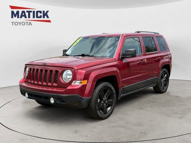 Used 2015 Jeep Patriot Sport w/ Power Value Group FWD image 3