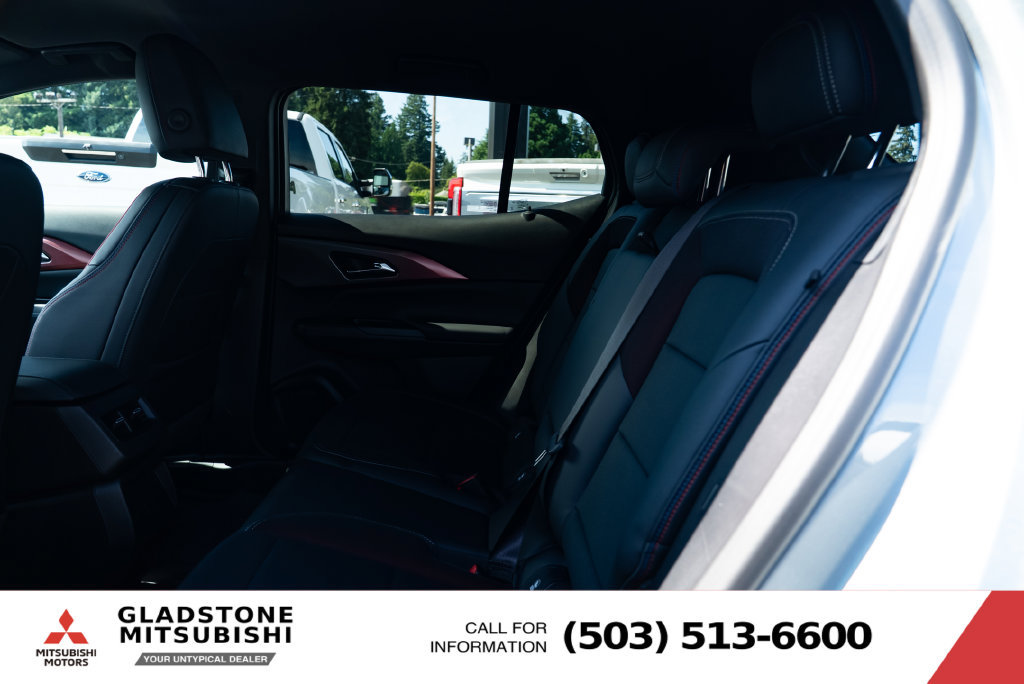 Used 2024 Chevrolet Equinox EV RS FWD image 20