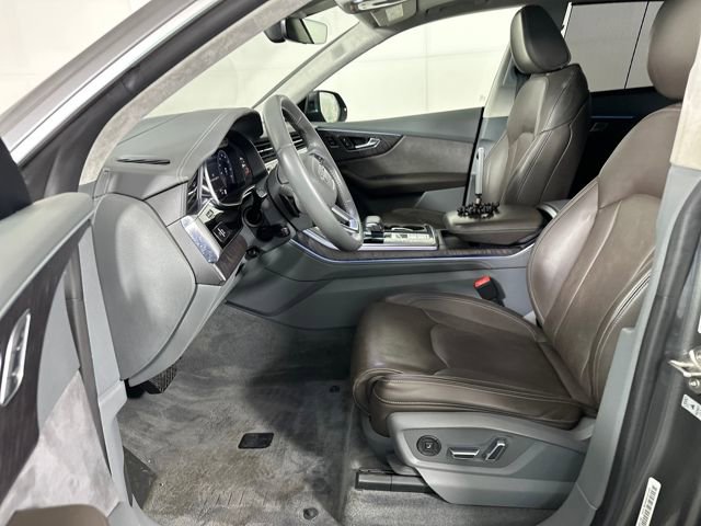 Used 2019 Audi Q8 Prestige image 11