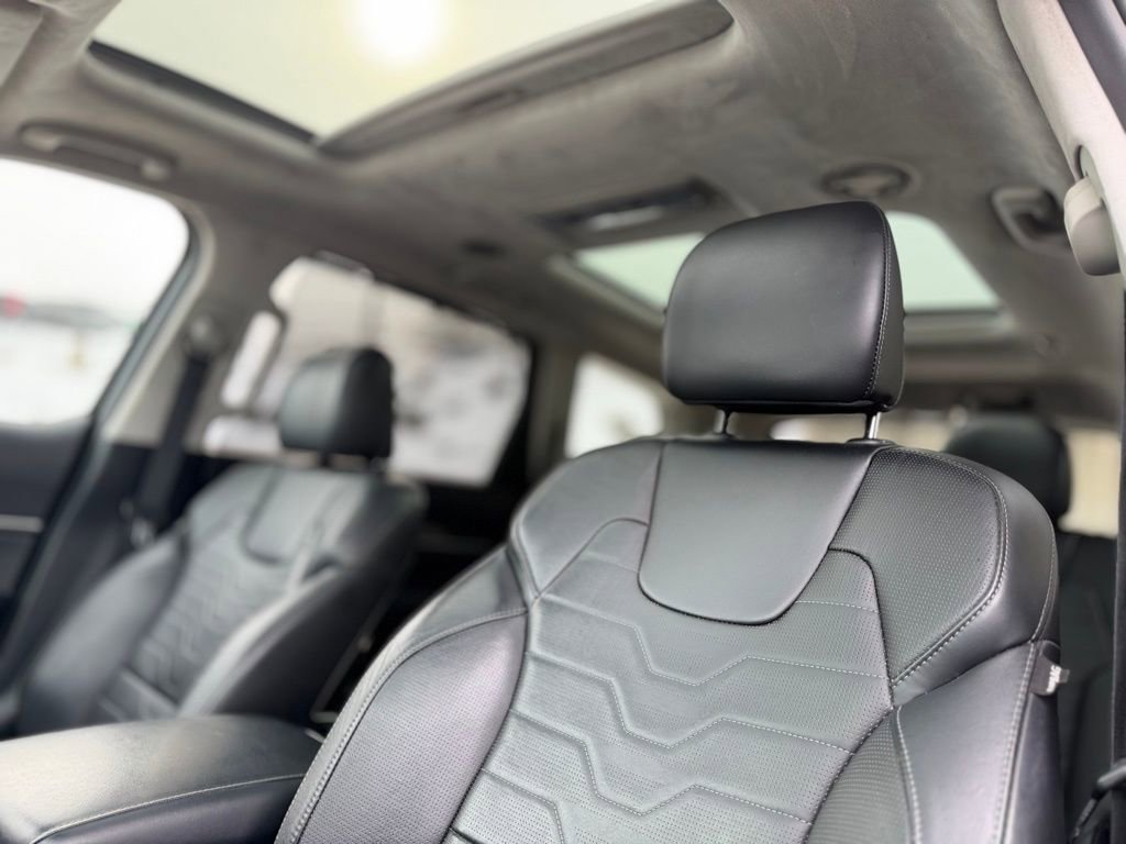 Used 2020 Kia Telluride SX w/ SX Prestige Package image 15