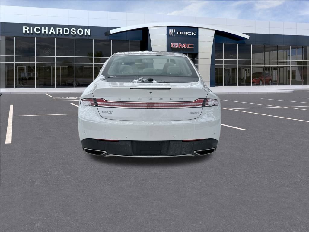 Used 2018 Lincoln MKZ Premiere FWD image 4