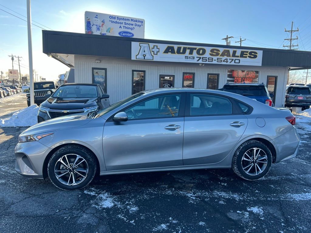 Used 2024 Kia Forte LXS w/ LXS Technology Package image 1