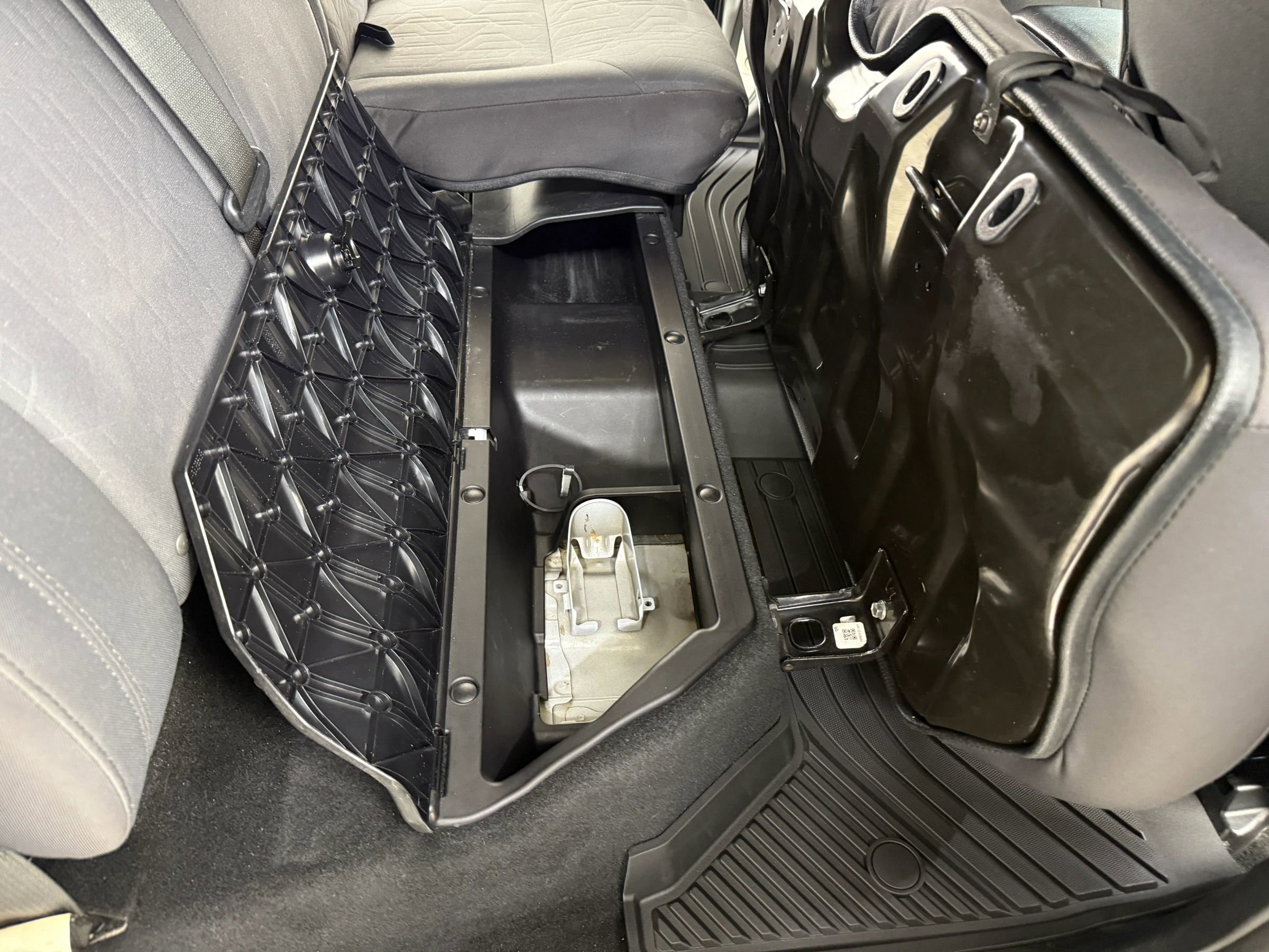 Used 2019 Toyota Tacoma TRD Sport image 22