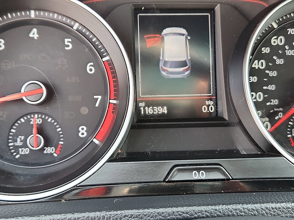 Used 2018 Volkswagen GTI SE w/ SE Leather Package FWD image 15