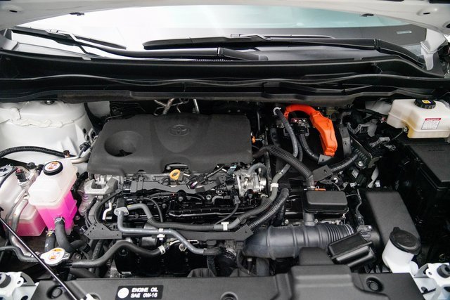 Used 2022 Toyota Sienna Limited image 10