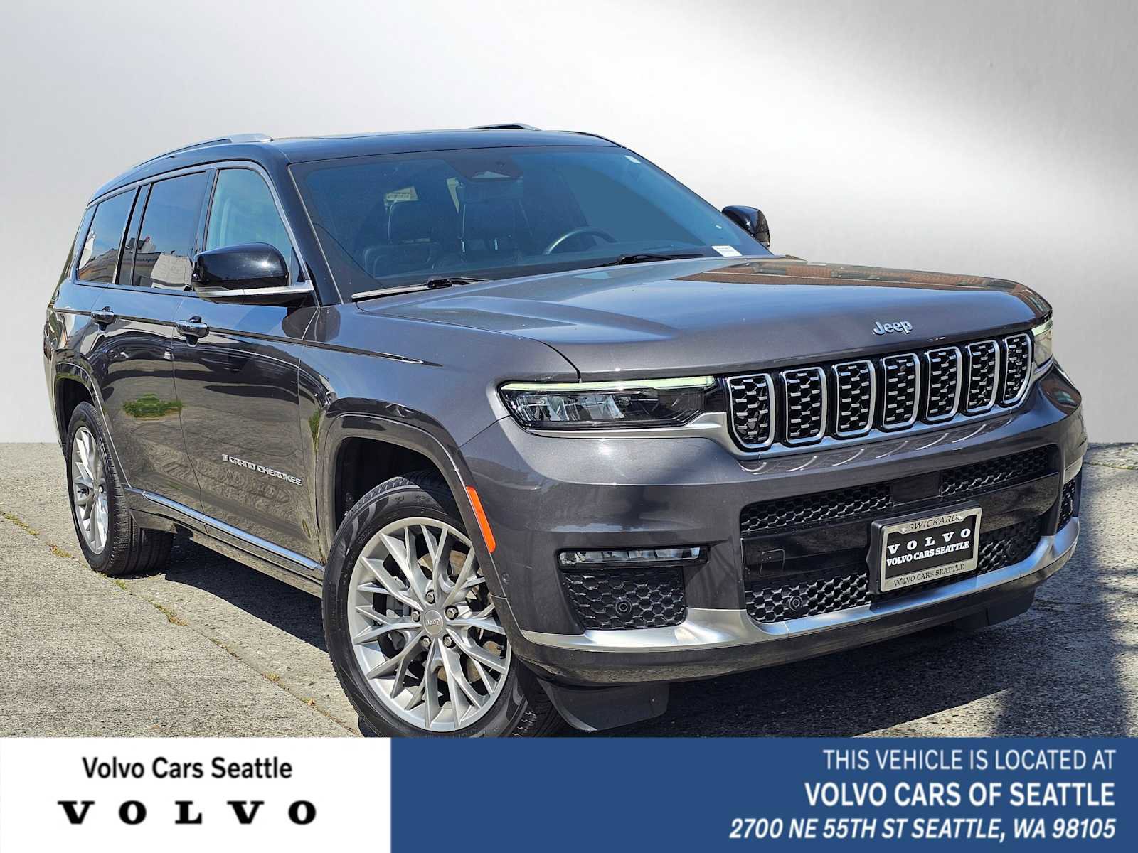 Used 2022 Jeep Grand Cherokee L Summit w/ Advanced Protech Group IV AWD/4WD image 1