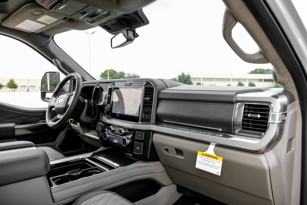 Used 2026 Ford F450 Platinum w/ Platinum Plus Package AWD/4WD image 16