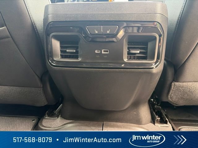 Used 2024 GMC Sierra 1500 AT4 w/ AT4 Preferred Package AWD/4WD image 16