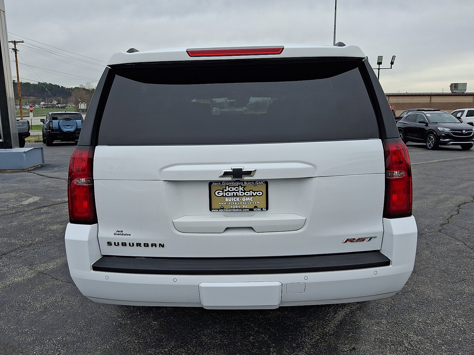 Used 2020 Chevrolet Suburban Premier image 7