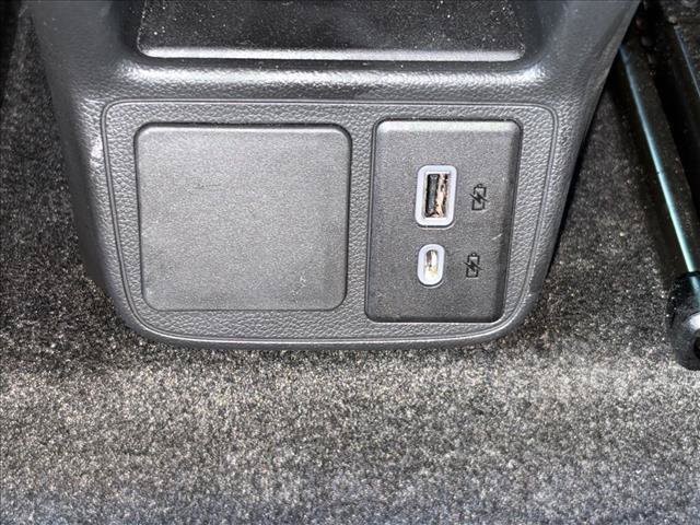 Certified 2024 Buick Encore GX Preferred w/ Comfort Package FWD image 17