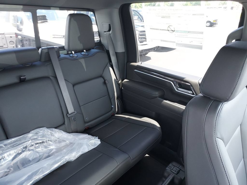 New 2026 Chevrolet Silverado 2500 LTZ w/ LTZ Plus Package AWD/4WD image 14