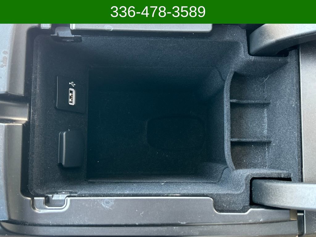 Used 2020 Lincoln Nautilus Reserve w/ Equipment Group 201A FWD image 26