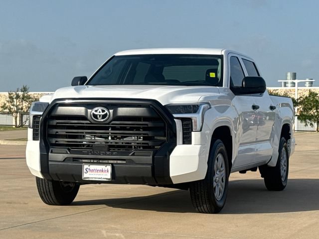 Used 2024 Toyota Tundra SR w/ SR Tow Package RWD video 3