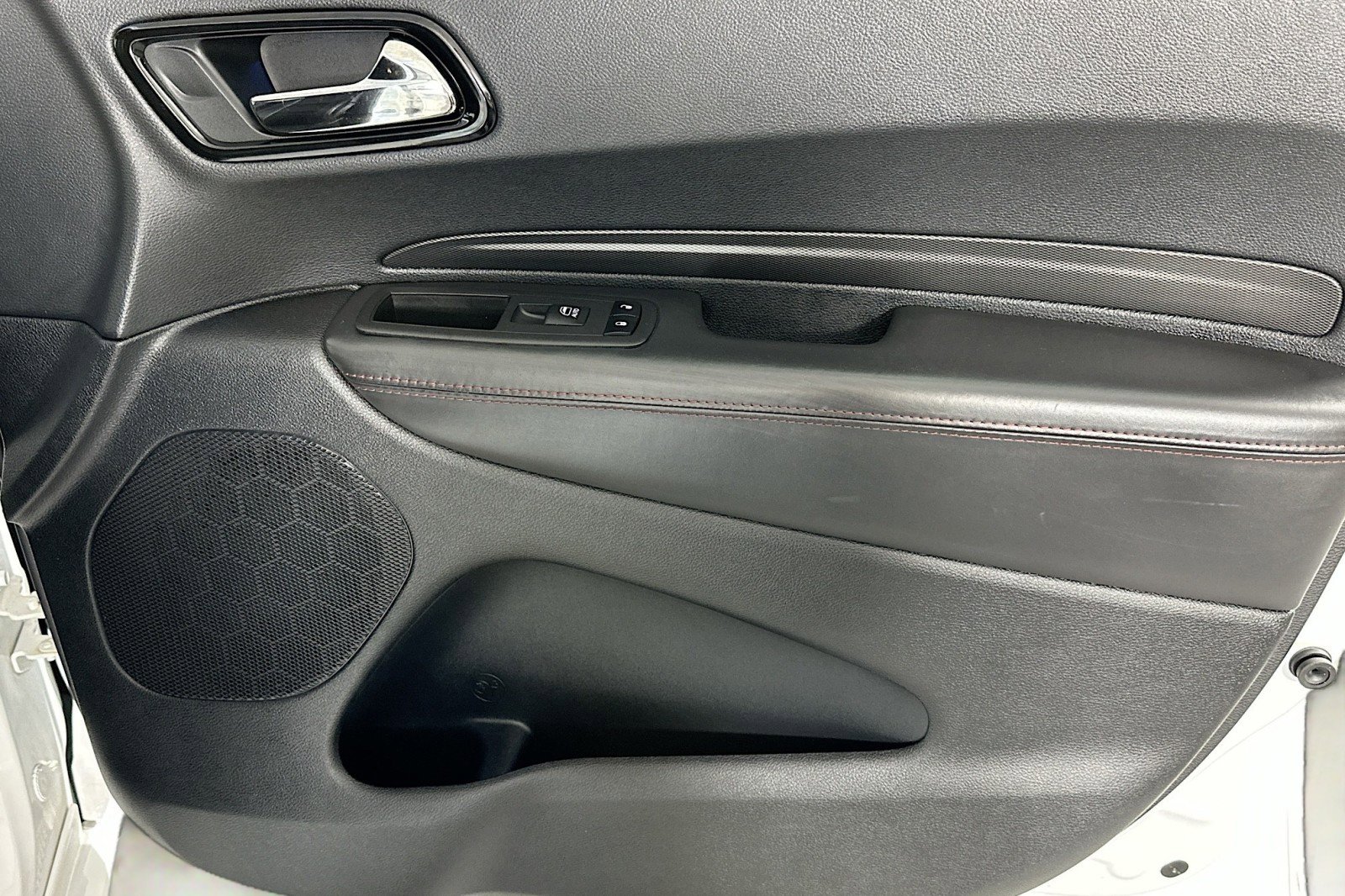 Used 2023 Dodge Durango GT image 24