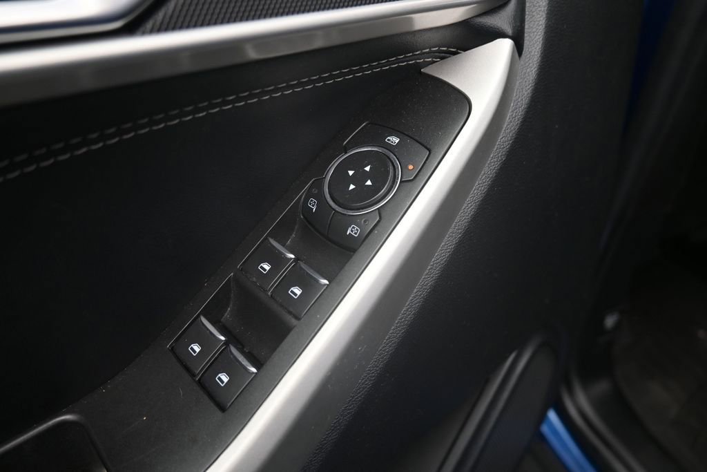 Used 2022 Ford Explorer XLT w/ Equipment Group 202A RWD image 20