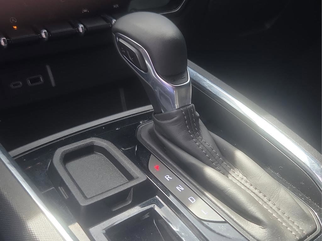 Used 2024 GMC Canyon Elevation w/ Convenience Package image 26