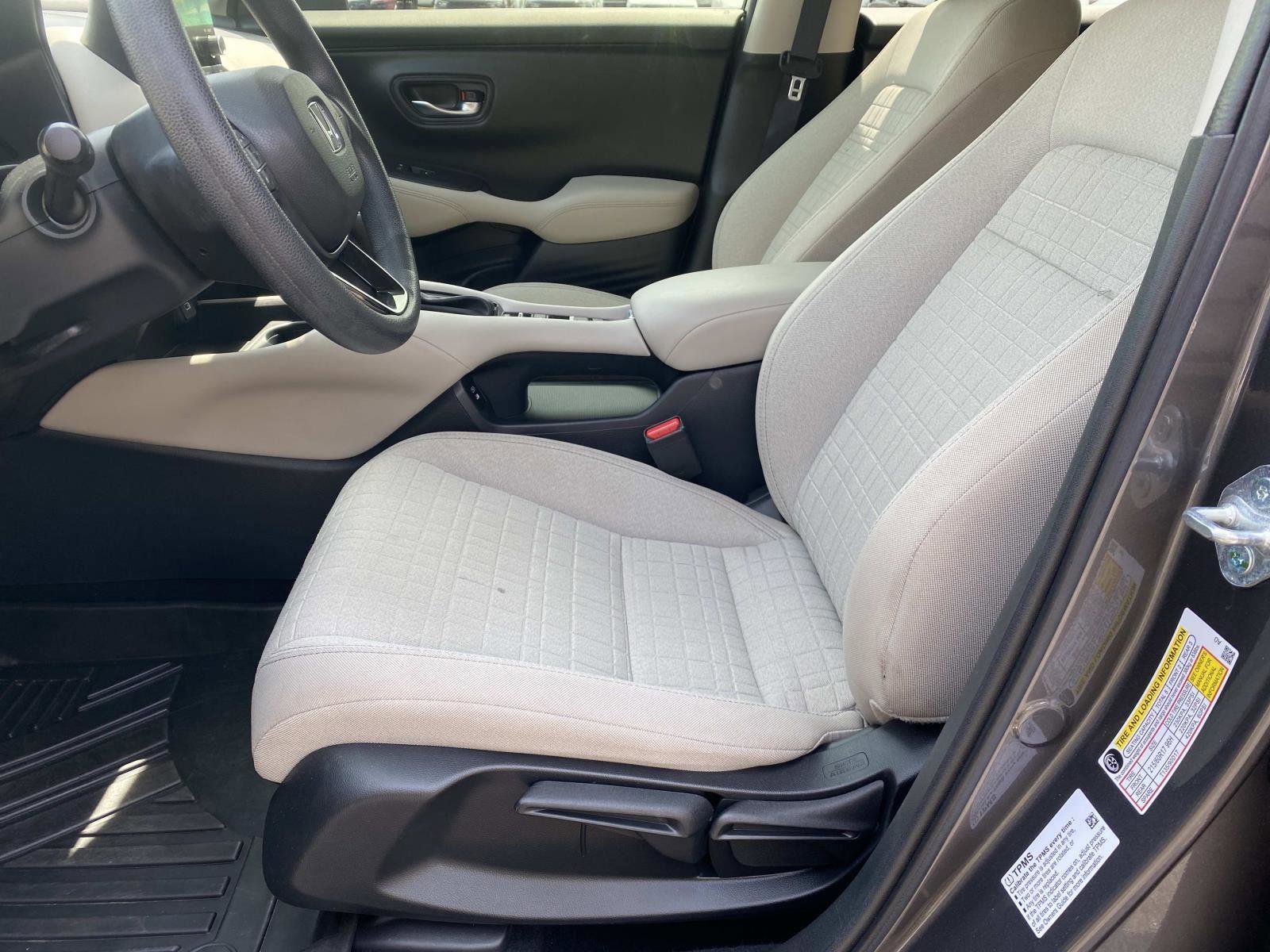 Used 2024 Honda HR-V LX image 20