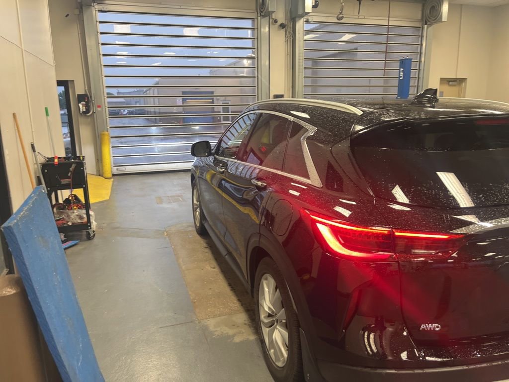 Used 2019 INFINITI QX50 Luxe w/ Cargo Package AWD/4WD image 7