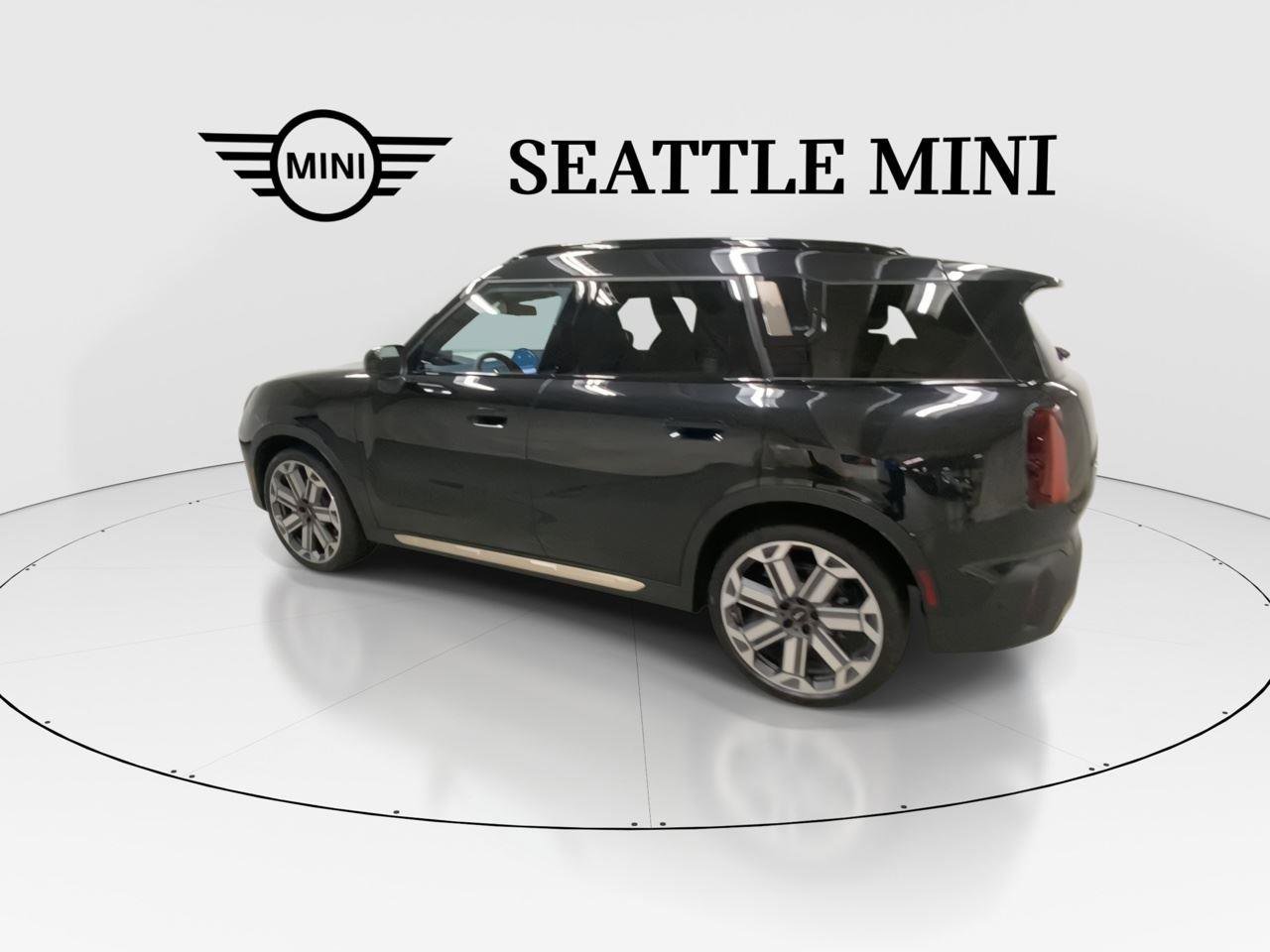 New 2025 MINI Cooper Countryman S w/ Comfort Package Max image 8