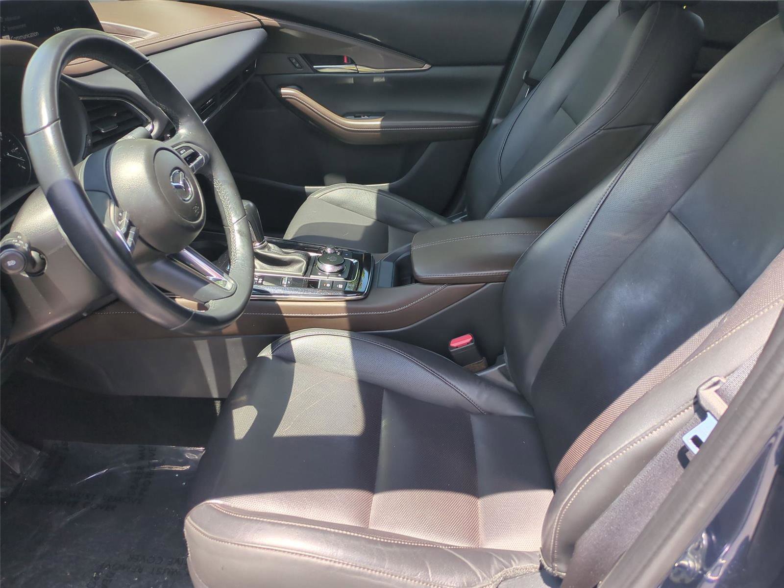 Used 2022 MAZDA CX-30 AWD 2.5 S w/ Premium Package image 16