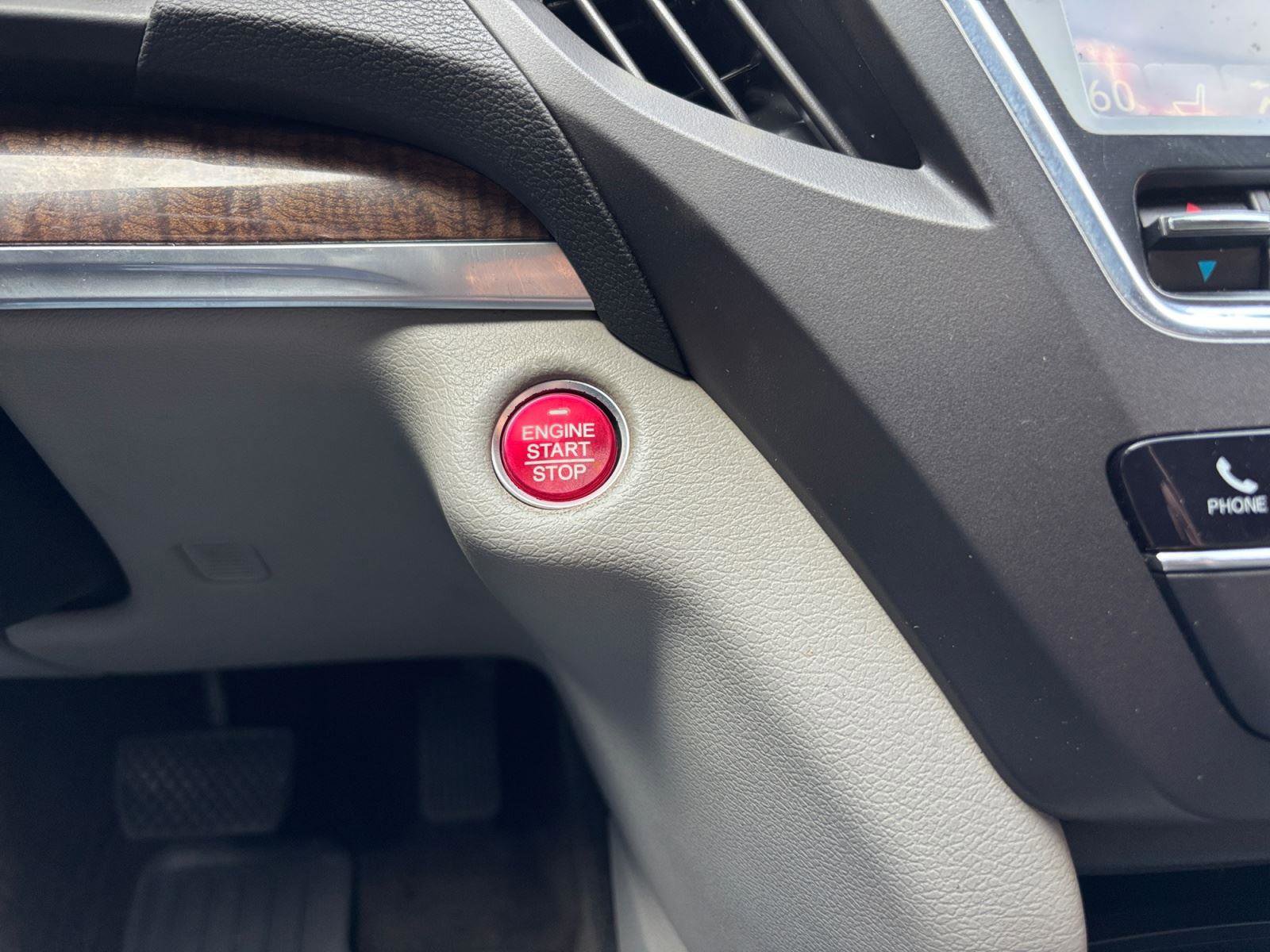 Used 2018 Acura MDX SH-AWD image 28