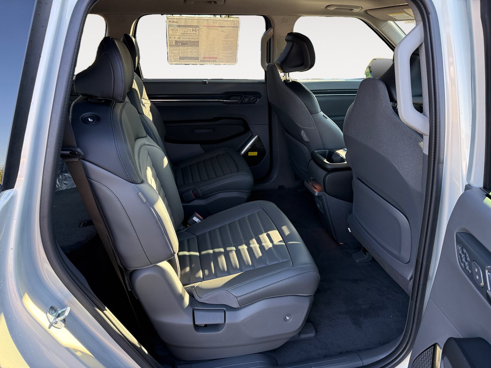 New 2026 Kia EV9 Land AWD/4WD image 18
