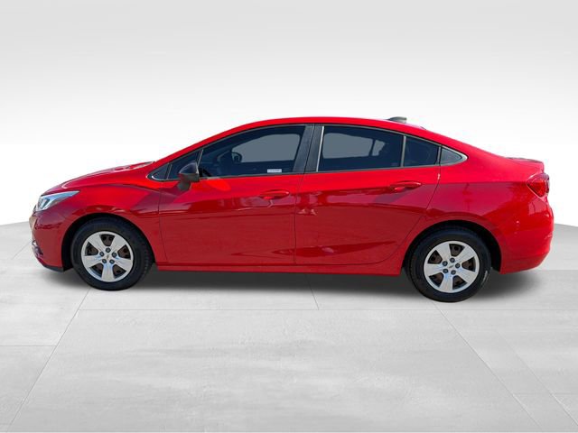 Used 2018 Chevrolet Cruze LS FWD image 4